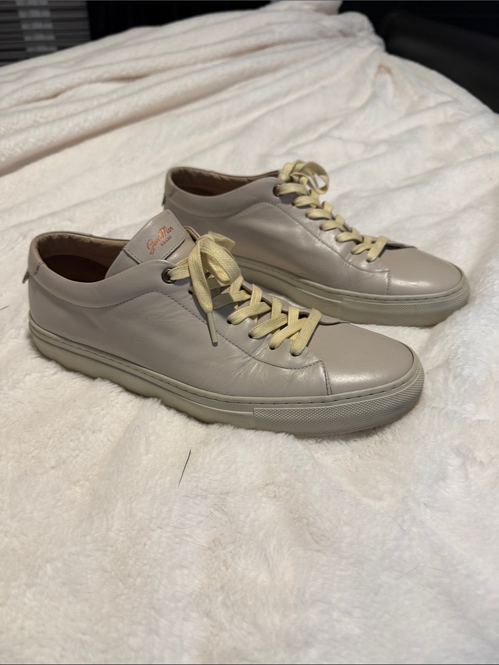 Good Man Brand Low-Top Sneakers in Light Beige with Cream Laces